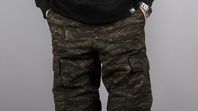 Разнообразие выбора камуфляжных брюк