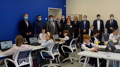 Школьники Южноуральска смогут сотрудничать с крупными компаниями региона