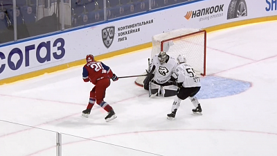 «Трактор» проиграл «Локомотиву» в Ярославле