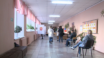 В Миассе стартовал первый день выборов