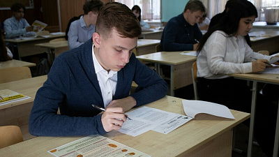 Школьники Челябинской области продолжат учебу в оффлайн-режиме