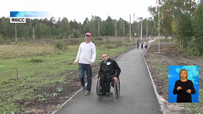 «Колясочники» проверили доступность городской среды