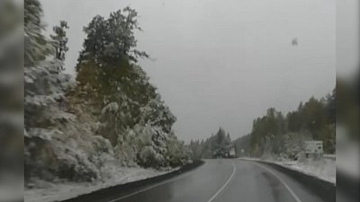 Первый снег выпал в горнозаводской зоне: видео с трассы М-5 Первый снег выпал в горнозаводской зоне: видео с трассы М-5