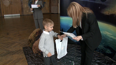 Победители конкурса чтецов «На ракете в школу» получили заслуженные награды