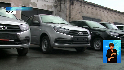 В сельские больницы закупят новые авто