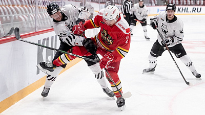 «Трактор» обыграл китайский «Куньлунь Ред Стар» на домашнем льду