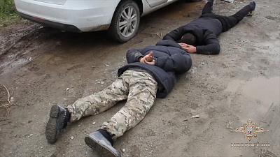 Подпольный винно-водочный завод обнаружен на Южном Урале: оперативное видео