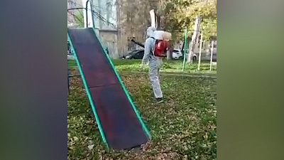 Челябинск наносит ответный удар коронавирусу: видео санитарной обработки Челябинск наносит ответный удар коронавирусу: видео санитарной обработки