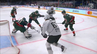 Челябинский «Трактор» победой завершил матч против казанского «Ак Барса» 