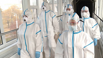 Челябинская вокальная группа посвятила клип врачам, борющимся с COVID-19