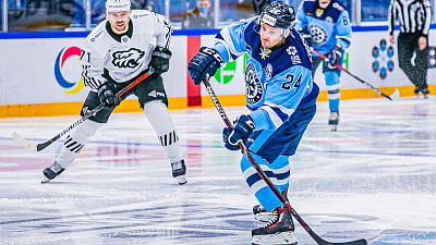 Челябинский «Трактор» на выезде уступил «Сибири»