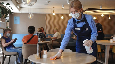 В России запретили работу ночных кафе и ресторанов