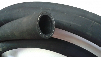 Резиновые рукава – прочные универсальные изделия для перекачки жидкостей и газа