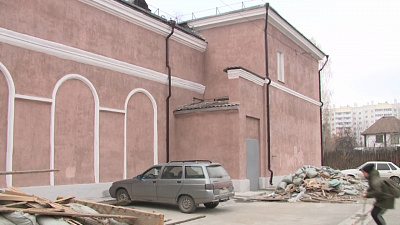 В Центре досуга Строитель проверяют качество ремонтных работ