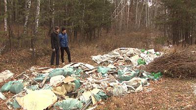 У озера Еловое обнаружена несанкционированная свалка