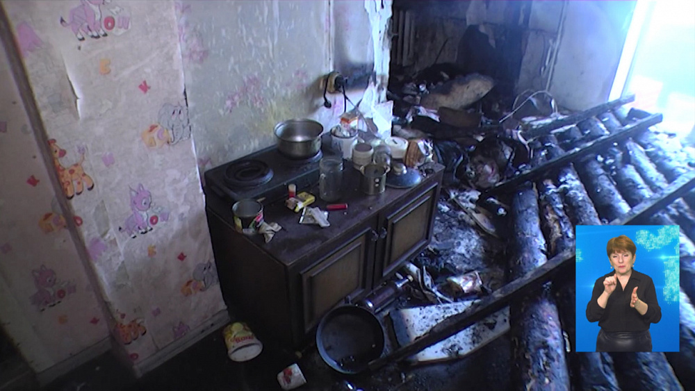 В Магнитогорске загорелись два дома