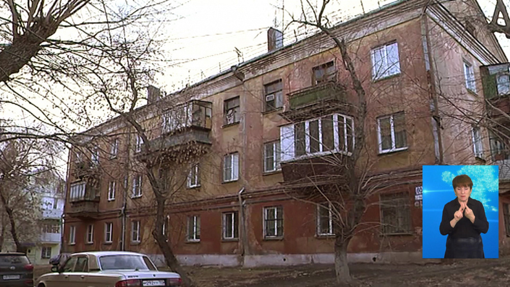 Полицейские спасли две семьи из пожара