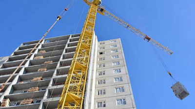 В трех городах Южного Урала жителей аварийных домов переселят в новые квартиры