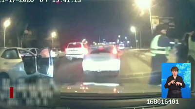 Таксистку из Копейска избил пассажир