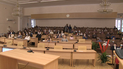 Лучших жителей Миасса наградили на премии Главы Округа