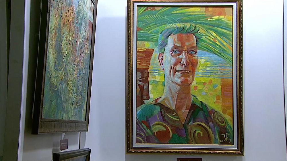 Сюжет «15 лет галерее «Гармония»