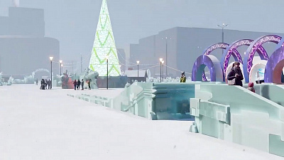 Видео из будущего: инсталляция ледового городка 2021