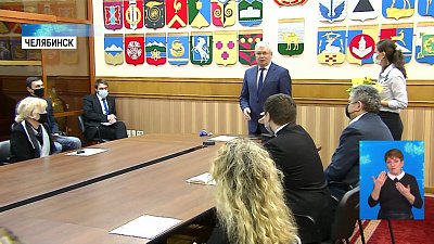 Заксобрание наградило артистов и студентов