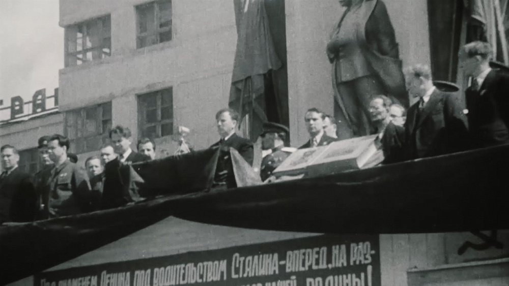 Южный Урал сделал подарок фронту — Уральский танковый корпус