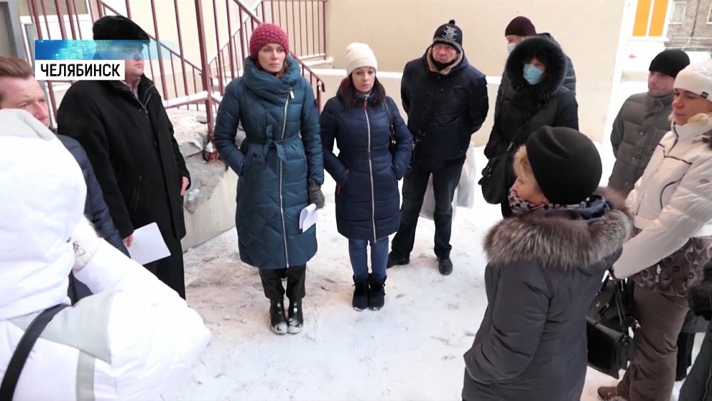 Челябинцев заселили в недостроенный дом