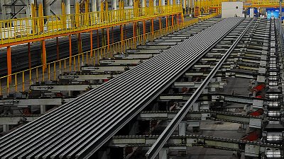 ЧМК на 10% увеличил продажи проката рельсобалочного стана