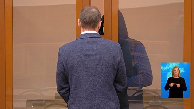 Мужчина надругался над дочерью друга