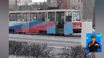 Трамвай вспыхнул во время движения