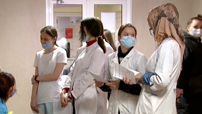 Студентам-медикам будут платить за практику