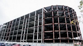 КУИЗО пытается отсудить старейший недострой в центре Челябинска КУИЗО пытается отсудить старейший недострой в центре Челябинска