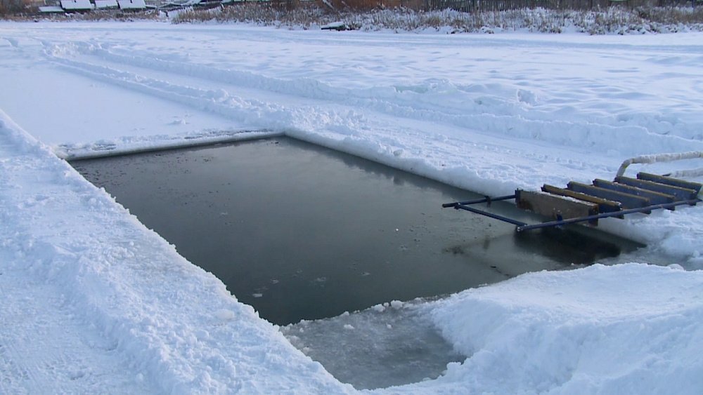 Как правильно вести себя в ледяной воде