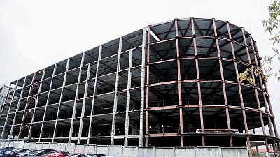 Собственник продает недострой на улице Васенко за 180 миллионов рублей