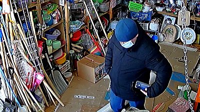 Покупатель обокрал продавца