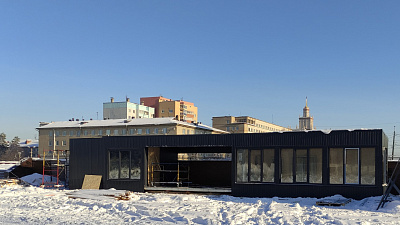 В Челябинске демонтируют павильоны возле памятника Курчатову