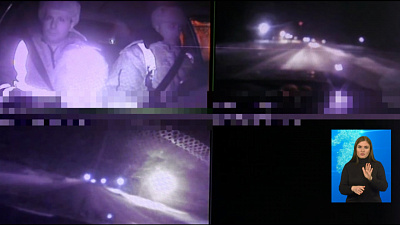 Полицейские устроили стрельбу по машине