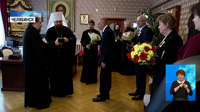 Врачам вручили Патриаршие медали