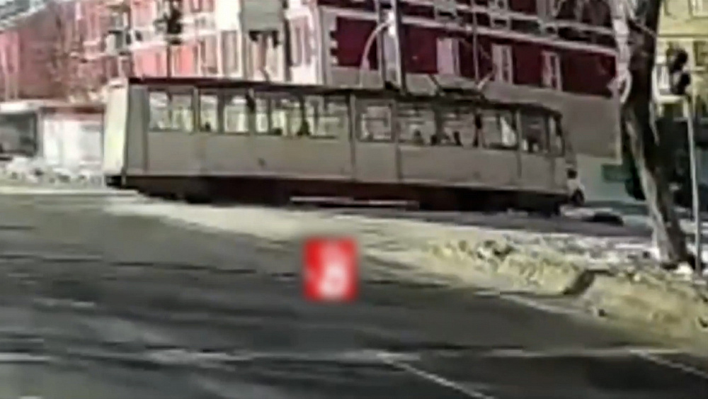 Водитель трамвая попал под статью