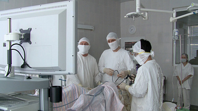 Хирурги Миасса осваивают новое оборудование