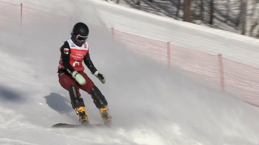 В Миассе прошел Кубок России по сноуборду