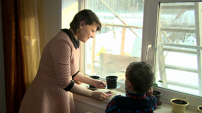 Молодые семьи Миасса получают жилищные сертификаты