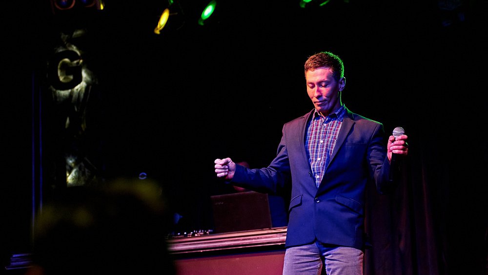 Шиномонтажник из «ТикТока» споет в Челябинской филармонии