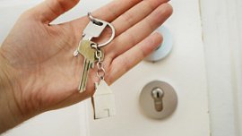 В Челябинске самые дешевые квартиры на вторичном рынке в России В Челябинске самые дешевые квартиры на вторичном рынке в России