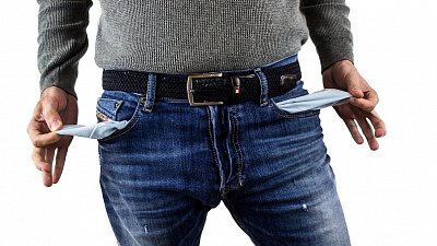 В Челябинске инкассатора уволили, незаконно воспользовавшись его цифровой подписью