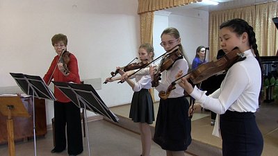 Детской школе искусств №2 70 лет