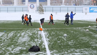 Олег Колесников посетил стадион Труд