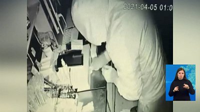 Налётчики взломали кофейню